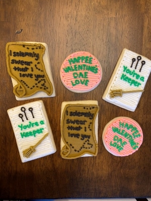 Valentine’s Day at Hogwarts: Easy Harry Potter Valentine Sugar Cookies