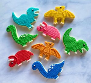 how to decorate dinosaur cookies with buttercream frosting