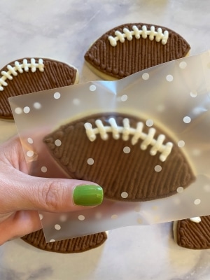 how to package buttercream sugar cookies for tailgating