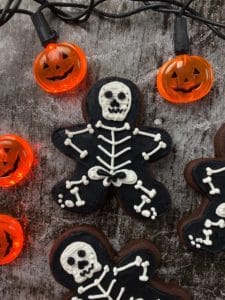 how to make skeleton cookies