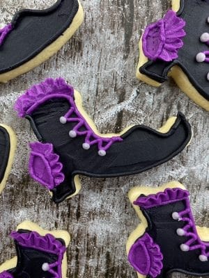 how to make witch shoe cookies with buttercream frosting