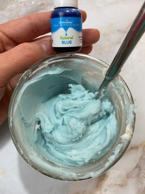 Reviewing Chefmaster Natural Blue Food Coloring