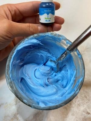 Reviewing Chefmaster Natural Blue Food Coloring