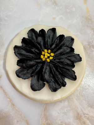 Perfect black fondant 