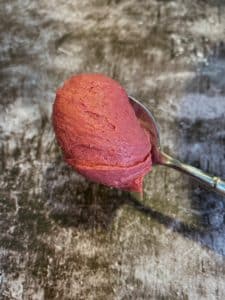 How to Make Burgundy Buttercream Without Food Coloring