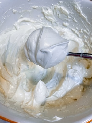 Condensed milk discount whipped cream frosting