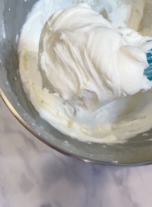 Smooth Buttercream Frosting for Buttercream Cookies