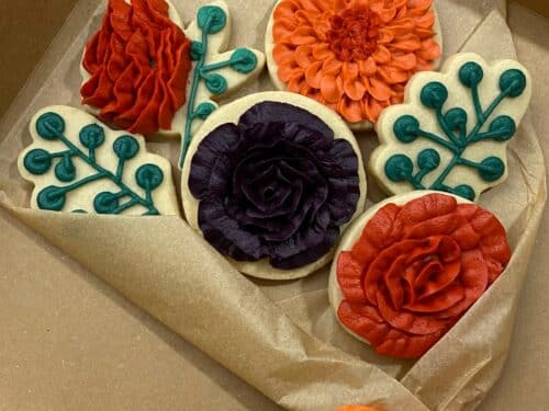 how to make a cookie bouquet with buttercream