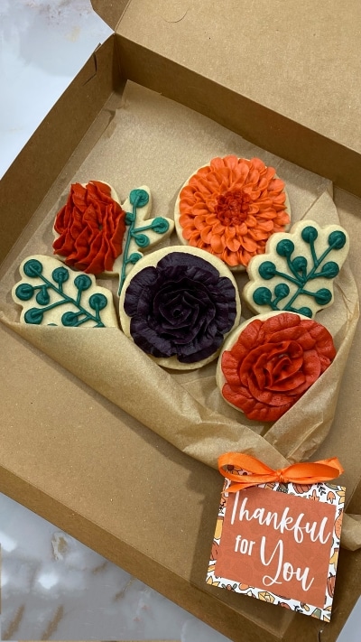 how to make a cookie bouquet