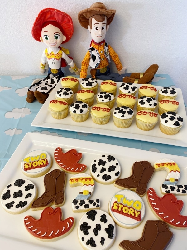 How to Decorate Toy Story Cookies