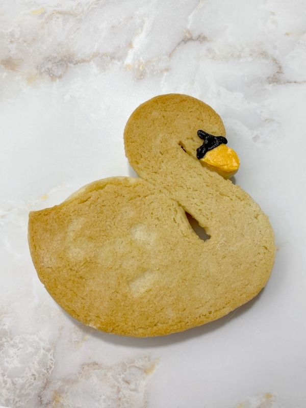 swan cookie