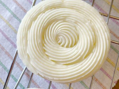 Almond Buttercream Frosting Recipe for Cookies
