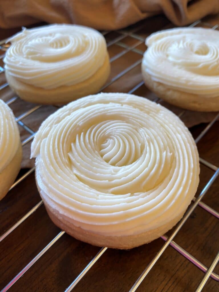 Honey Buttercream Frosting Recipe for Cookie Decorating