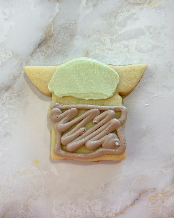 baby yoda sugar cookies piped brown outfit