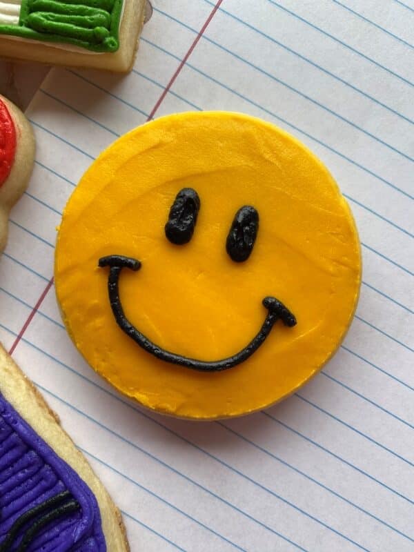 retro back to school cookies smiley face