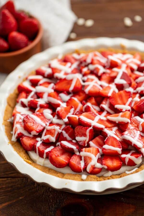 strawberry white chocolate pie